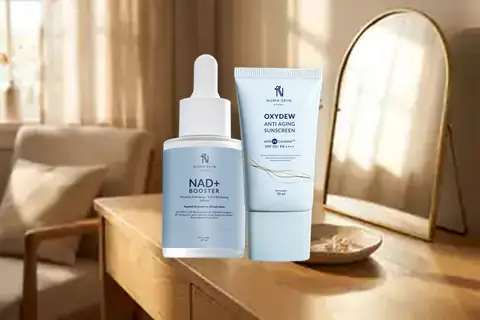 Kemasan Paket Skin Protection Duo di meja rias pelanggan